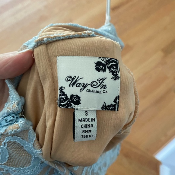 Blue lace formal dress - Picture 6 of 7